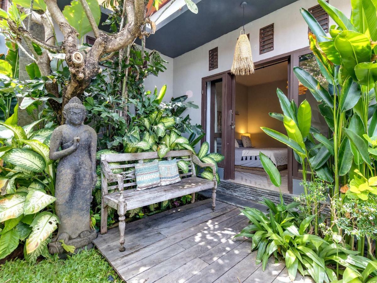 Villa Chamade Seminyak Exterior foto